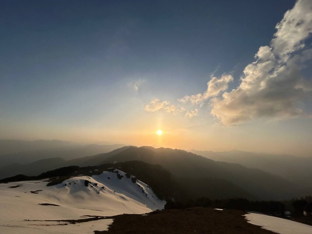 Jibhi Honeymoon Retreat